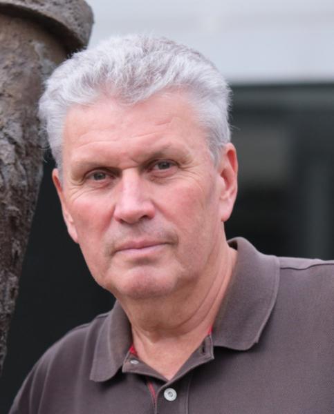 Herbert Brettl hat zahlreiche wissenschaftliche Beiträge und Bücher zur burgenländisch-westungarischen Zeitgeschichte verfasst.